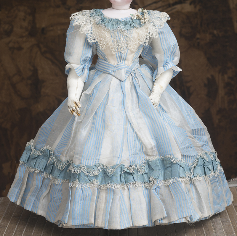 Fashion Dresses, Accessories . Antique dolls at Respectfulbear.com